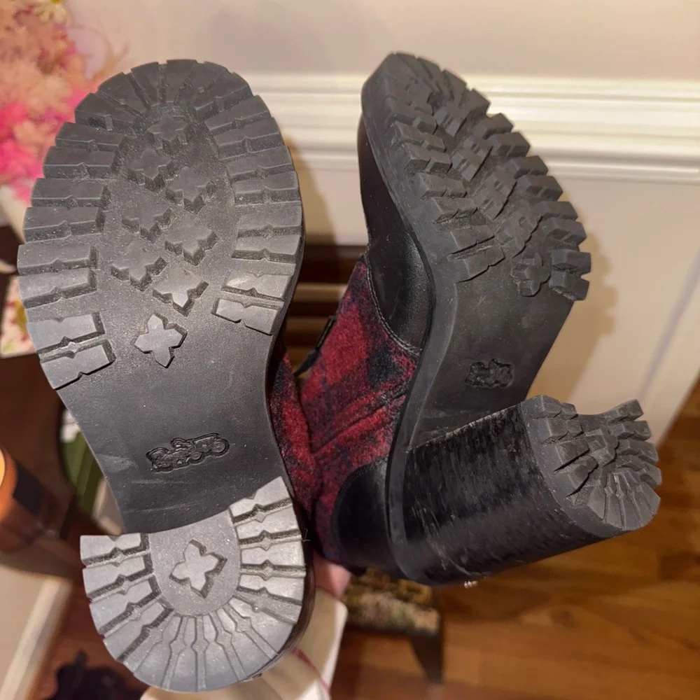 Coach Hartley Plaid Lace-Up Booties Black Leather & Red Wool Ankle Boots 7B